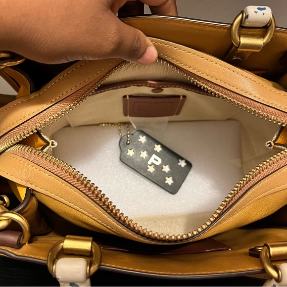 GUC Coach Rouge Buttercup Recycled Handles - Picture 9 of 13